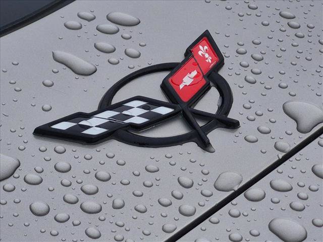 Used 1998 Chevrolet Corvette Coupe RWD image 15