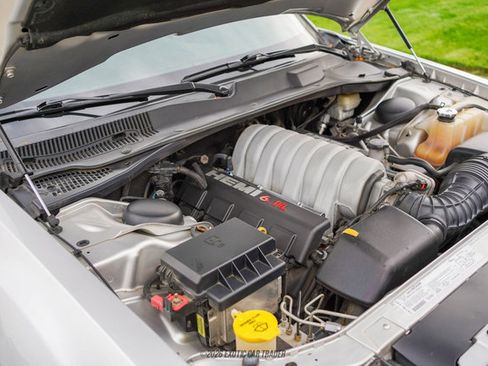 Used 2006 Chrysler 300 SRT8 w/ SRT Option Group II RWD image 16