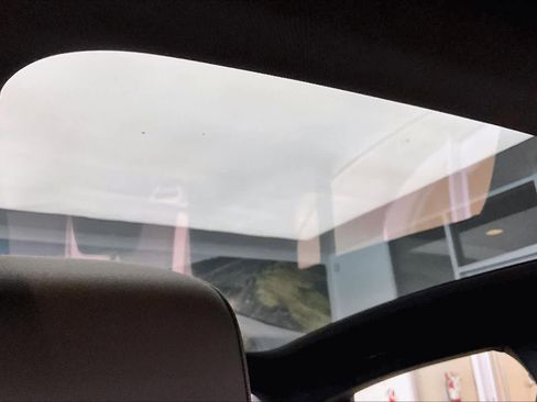 Certified 2024 Audi e-tron GT Premium Plus image 13