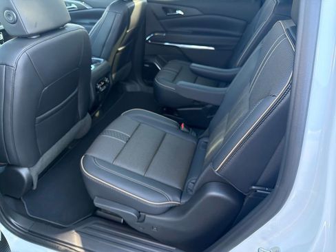 New 2026 Chevrolet Traverse High Country image 26