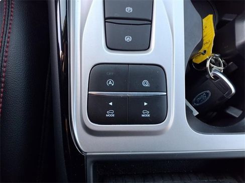 Used 2024 Ford Explorer ST-Line w/ Class IV Trailer Tow Package image 22