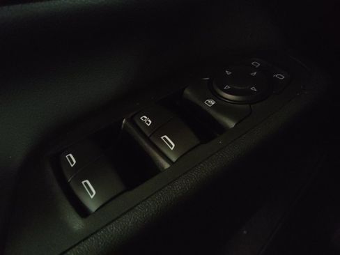 Used 2024 Chevrolet Equinox LT image 27