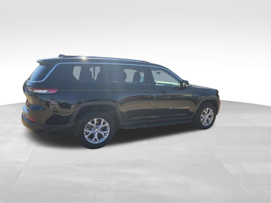 Used 2024 Jeep Grand Cherokee L Limited AWD/4WD image 10