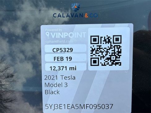 Used 2021 Tesla Model 3 Standard Range Plus image 8