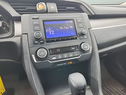 Used 2018 Honda Civic LX image 10