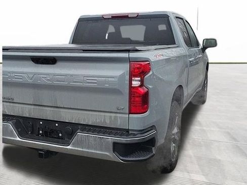 Used 2024 Chevrolet Silverado 1500 LT image 8