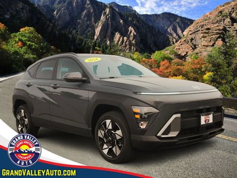 Used 2024 Hyundai Kona SEL AWD/4WD image 1