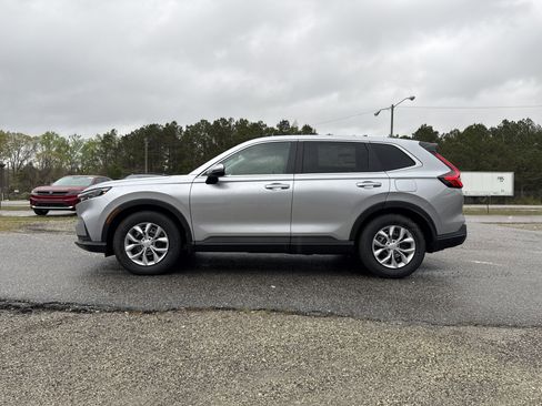 Certified 2025 Honda CR-V LX image 8