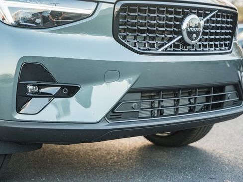 New 2026 Volvo XC40 B5 Ultra w/ Protection Package Premier image 12