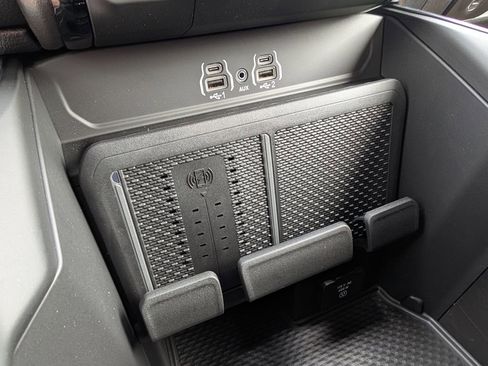 New 2026 RAM 1500 4x4 Crew Cab image 31