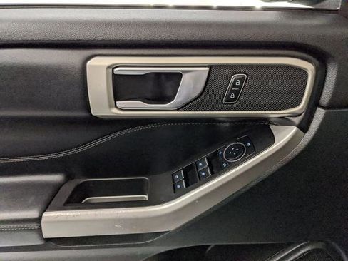 Certified 2023 Ford Explorer XLT image 15