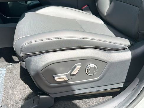 New 2026 Hyundai Santa Fe SEL FWD image 19