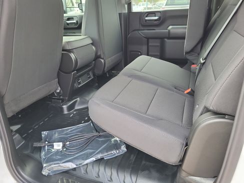New 2026 GMC Sierra 2500 Pro image 13