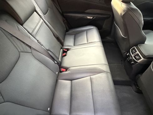 Used 2025 Lexus RX 350 Premium FWD image 38
