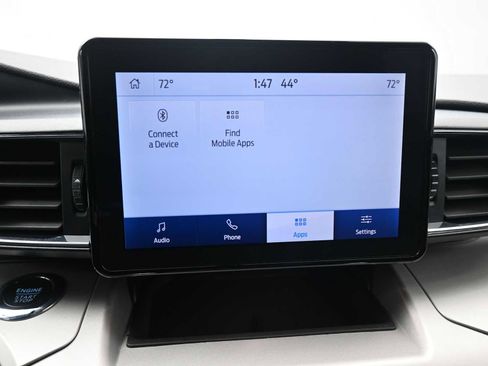 Used 2023 Ford Explorer XLT w/ Equipment Group 202A image 17