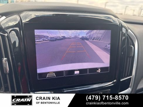 Used 2020 Chevrolet Traverse LT w/ LPO, Floor Liner Package image 20