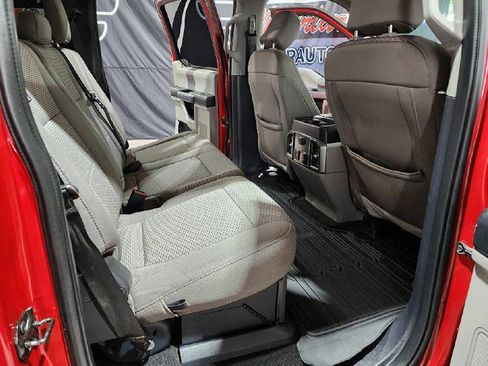 Used 2020 Ford F350 XLT w/ XLT Premium Package image 12