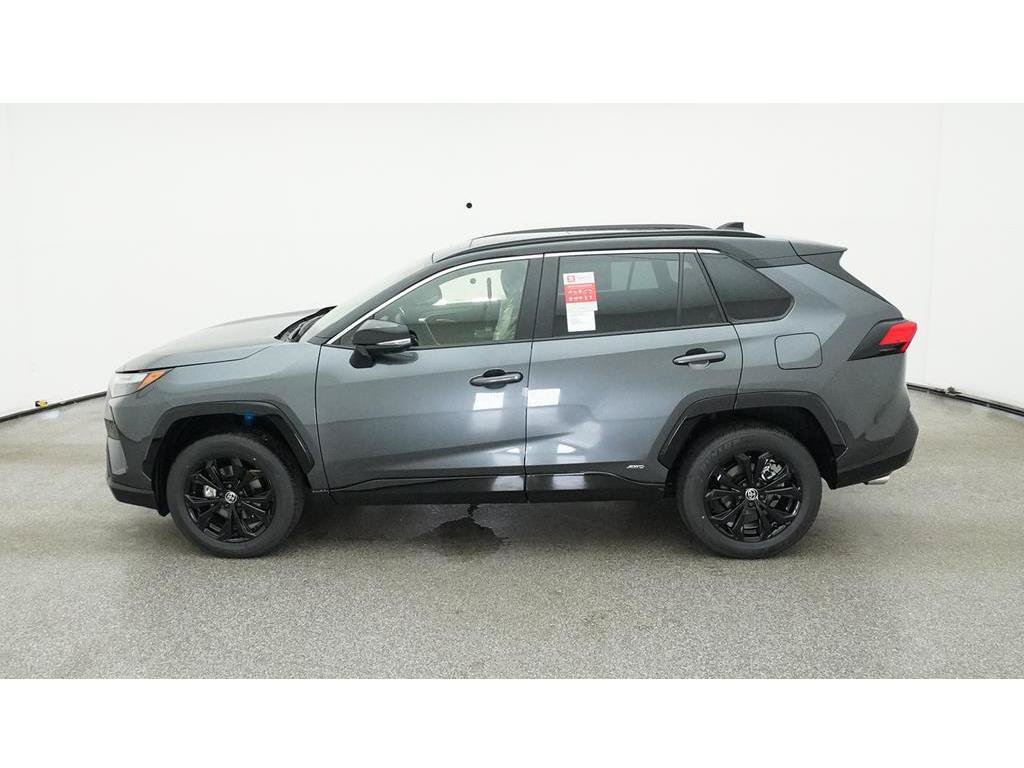 Used 2024 Toyota RAV4 XSE w/ Advanced Technology Package AWD/4WD image 5