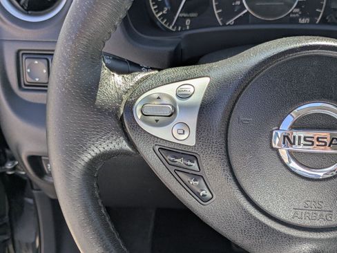 Used 2015 Nissan Versa Note SR FWD image 19