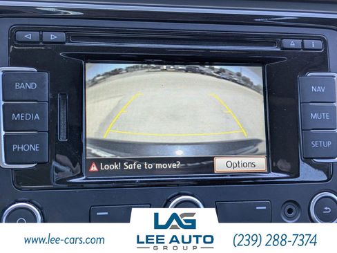 Used 2014 Volkswagen Passat 2.5 SE image 25