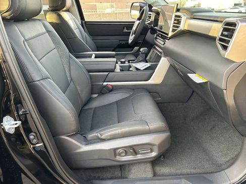 Used 2024 Toyota Tundra Limited image 11