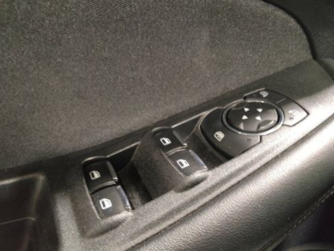 Used 2019 Ford Edge SE w/ Cargo Accessory Package AWD/4WD image 27