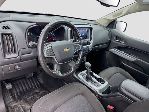 Used 2022 Chevrolet Colorado LT w/ Fleet Safety Package image 7