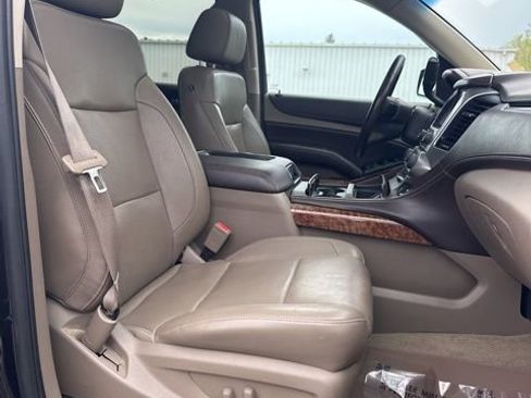 Used 2015 Chevrolet Tahoe LTZ AWD/4WD image 41