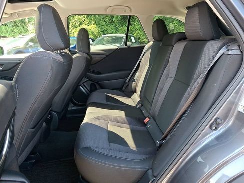 Used 2024 Subaru Outback Premium w/ Popular Package #1 AWD/4WD image 10