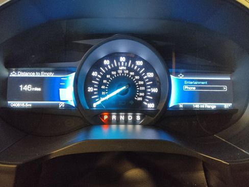 Used 2024 Ford Edge SEL image 23