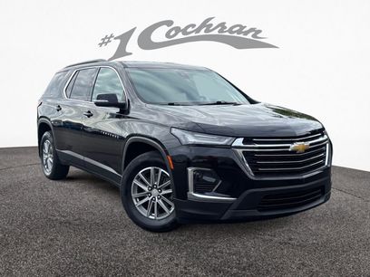 Used 2023 Chevrolet Traverse LT