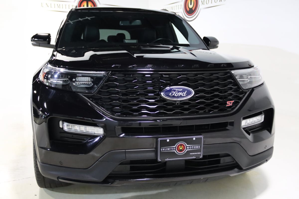 Used 2023 Ford Explorer ST w/ Technology Package AWD/4WD image 29