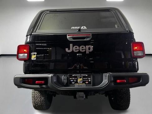 Used 2022 Jeep Gladiator Rubicon w/ Cold Weather Group image 4