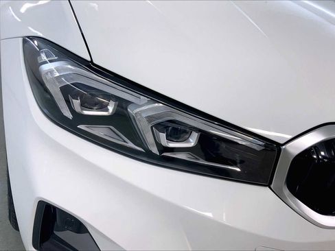 New 2025 BMW 330i xDrive Sedan w/ Premium Package image 13