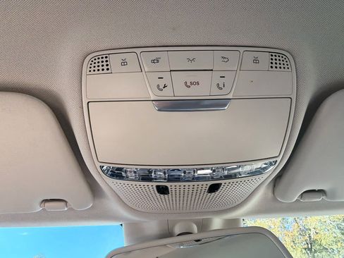 Used 2016 Mercedes-Benz C 300 Sedan image 35