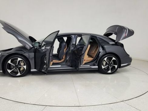 Used 2024 Lucid Air Touring AWD/4WD image 16