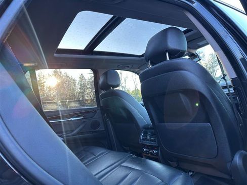 Used 2015 BMW X5 xDrive35i image 25