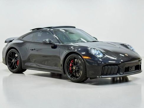 Used 2026 Porsche 911 Carrera GTS w/ Premium Package RWD image 15