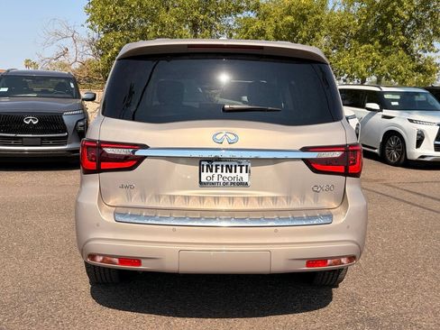 Certified 2024 INFINITI QX80 Luxe w/ Cargo Package AWD/4WD image 5