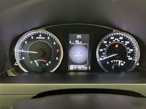 Used 2016 Toyota Camry LE image 15