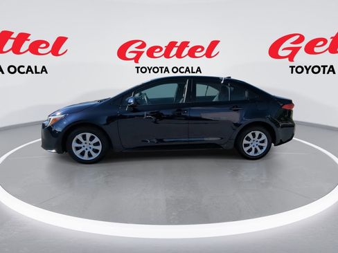 Used 2025 Toyota Corolla LE image 5