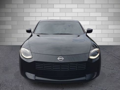Used 2023 Nissan Z w/ Floor Mat Package (L93) RWD image 8