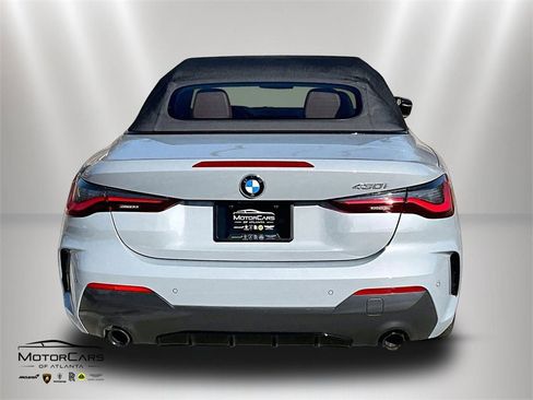 Used 2022 BMW 430i Convertible w/ M Sport Package image 4
