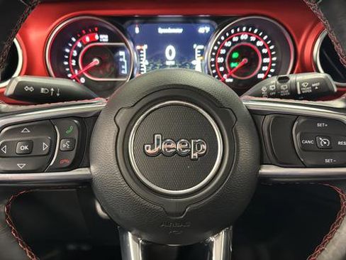 Used 2021 Jeep Wrangler Unlimited Rubicon AWD/4WD image 15