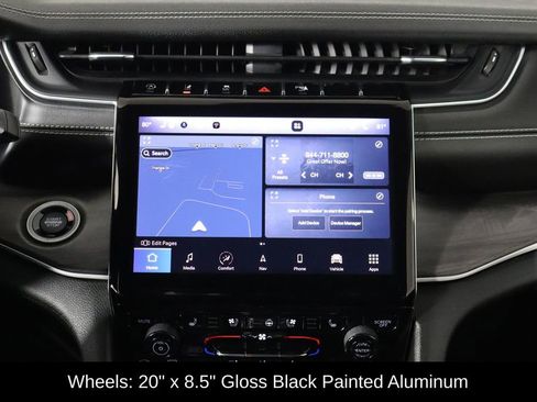 Used 2023 Jeep Grand Cherokee L Limited w/ Luxury Tech Group II AWD/4WD image 29