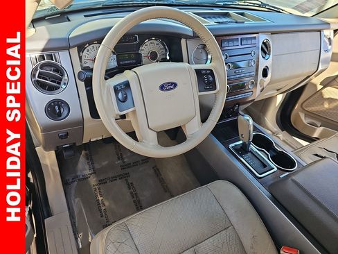 Used 2014 Ford Expedition EL XLT w/ Equipment Group 202A image 17