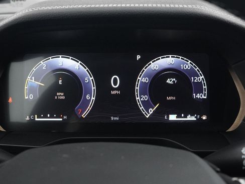 New 2025 Jeep Grand Cherokee Limited w/ Trailer Tow Package image 41