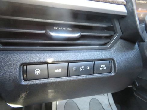 Used 2020 Nissan Altima 2.5 SL FWD image 22