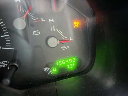 Used 2003 Ford Expedition XLT RWD image 5