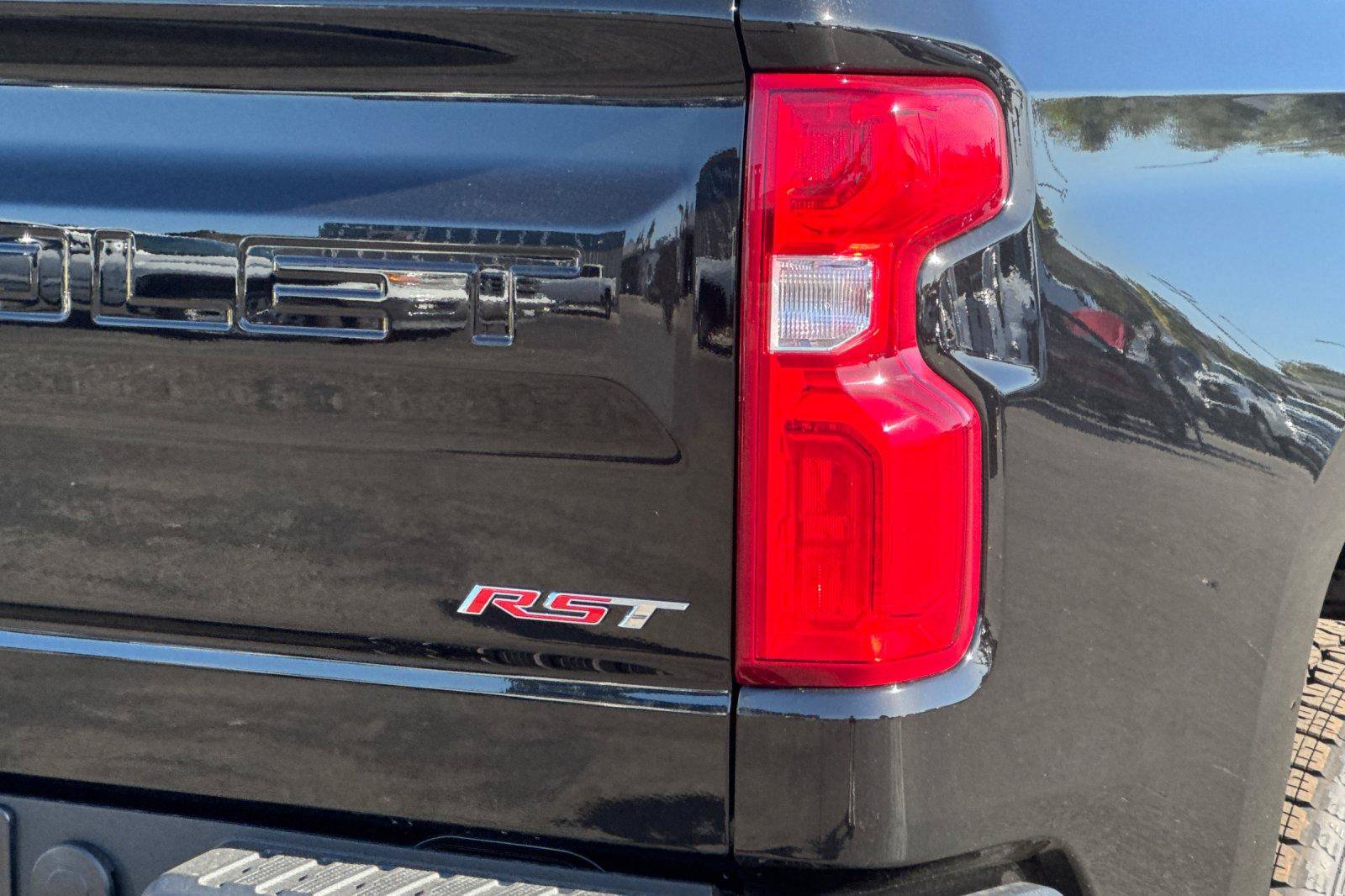 New 2026 Chevrolet Silverado 1500 RST w/ Safety Package AWD/4WD image 35